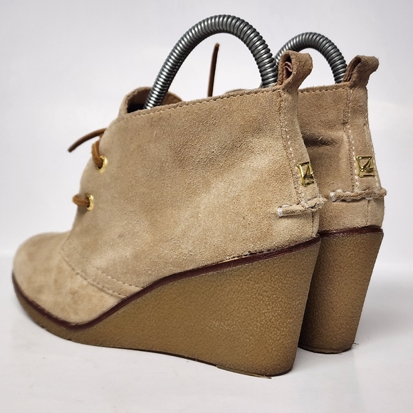 Sperry wedges. Size 6 - Picture 9 of 9